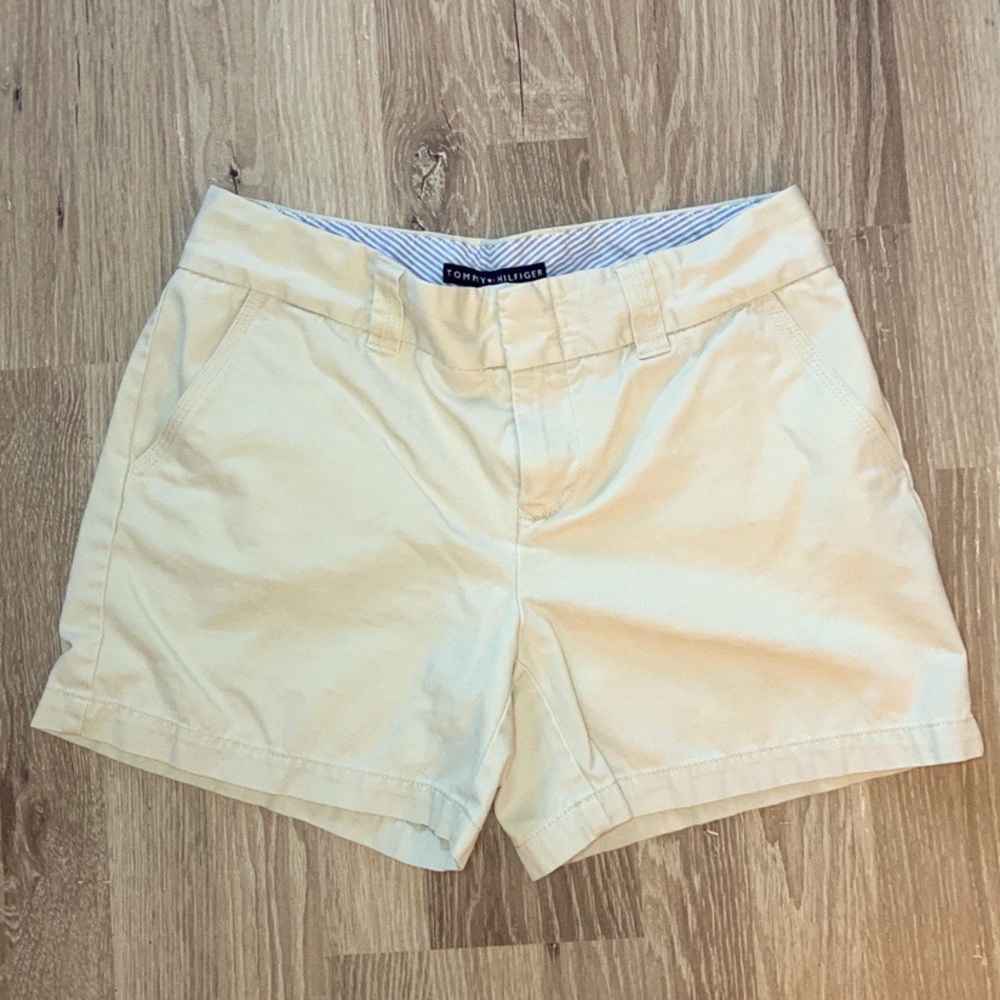 Tommy Hilfiger Khaki Shorts
